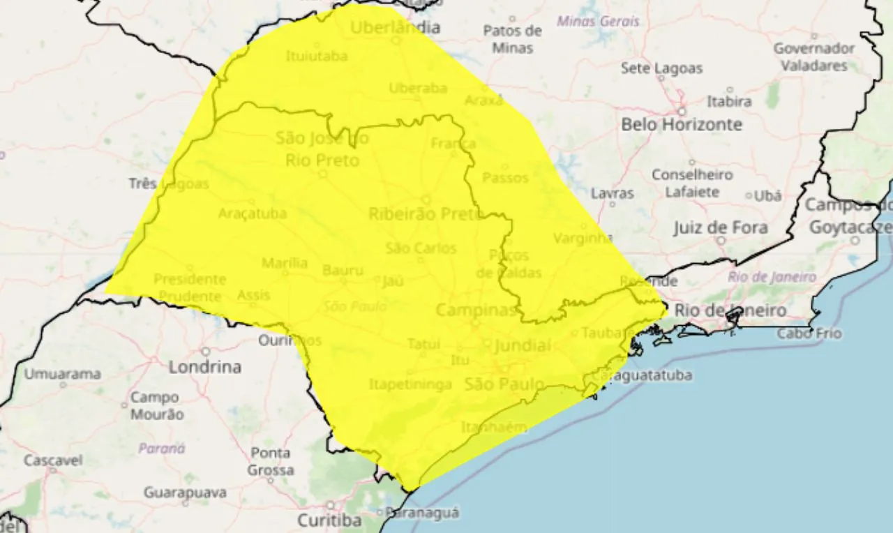 O mapa mostra as &aacute;reas em alerta para temporais